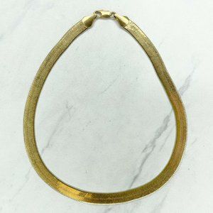 Golden toner hit short necklace 17.75 inches